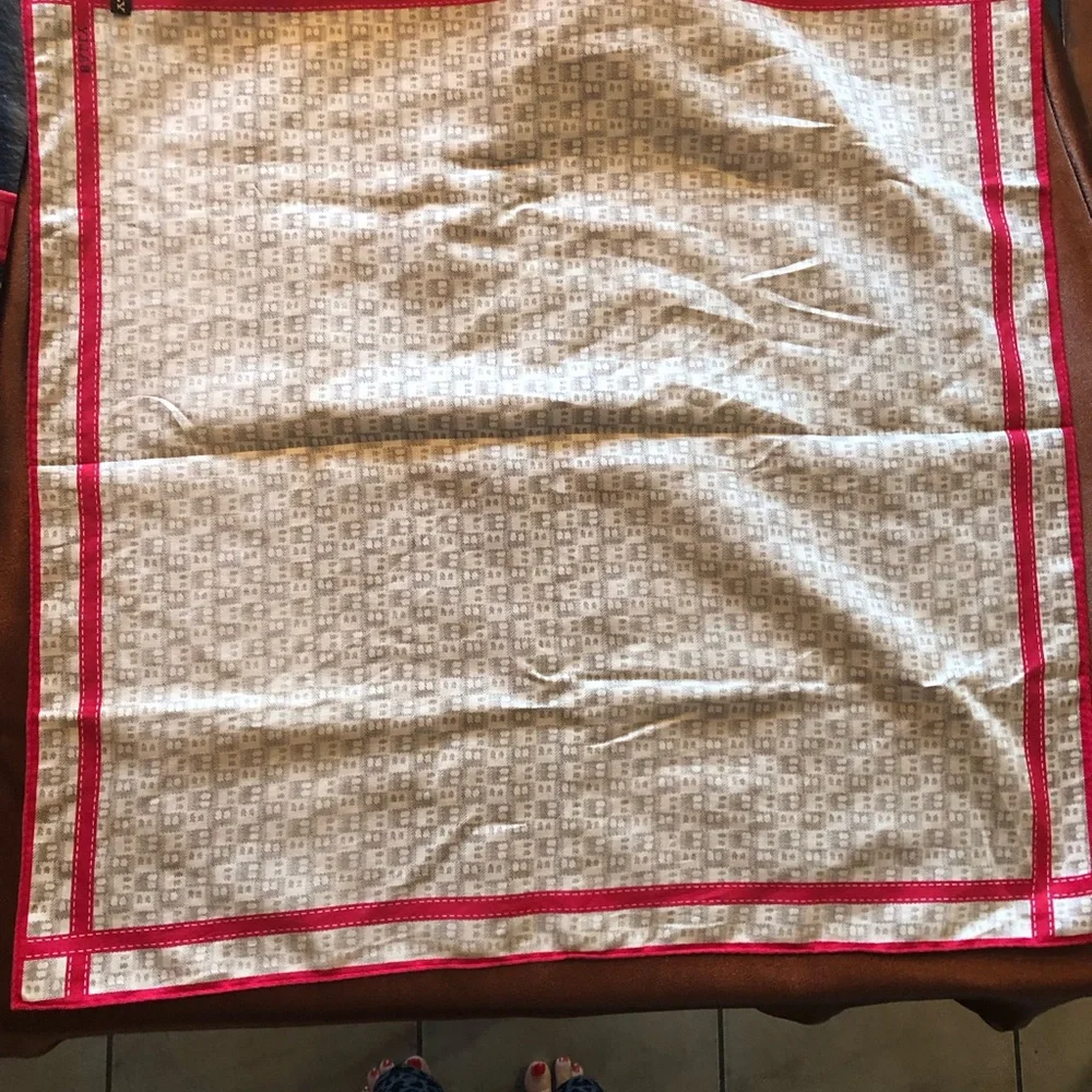 Bally vintage Cream /pink Scarf - Picture 3 of 6